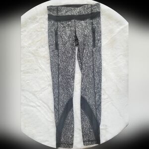 Lululemon Inspire Tight II Power Luxtreme Suited Jacquard Black/White 4 W5AGBS